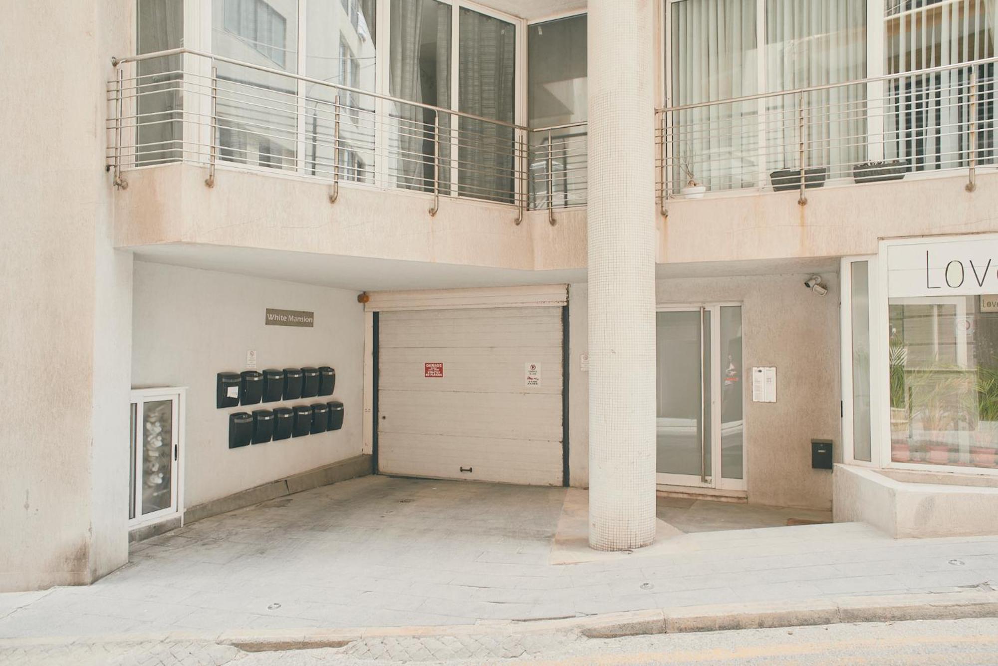 The 501 By Shmoo Apartment Sliema